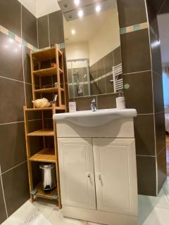 MYRABA - Hypercentre - Proche Thermes & Parcs - Vichy - 4