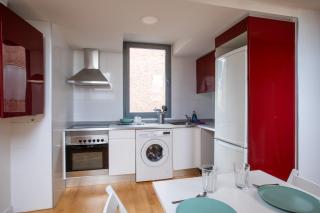 Cozy Modern Apartment in Madrid - 8