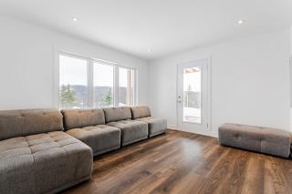 Paradis & SPA Private Hot Tub, Skiing at Val St-Côme - 4