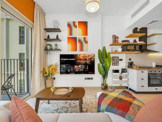 Collective Chic 1BR 15mins to Downtown Dubai Mall Beaches - 6