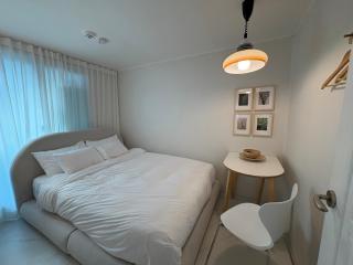 ModernStay HONGDAE#Mangwon local market 10mins, Hongdae, Airport Bus, Hanriver park 10min,Family - Seul - 2