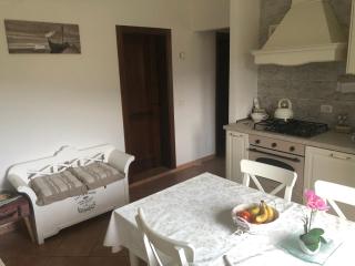Home from Home in Passignano - Lakeside views! - Passignano sul Trasimeno - 7
