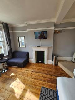 City Centre Location on Corn Street - Bristol - 5