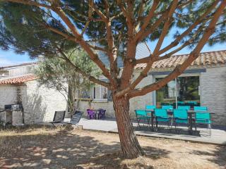 Family home near beach surf forest and marshes - Longeville-sur-Mer - 0