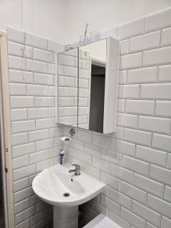 Ground floor two bedroom flat - 5