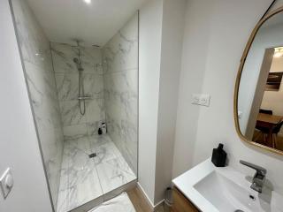 Mascate - Appartement avec terrasse privée et climatisation - Reims - 1