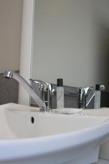 Luxury Heights Bed and Breakfast- Pool ready for use - Newcastle - 6