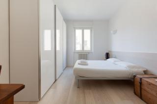 Navigli Modern Apartment with Balcony - Milan - 5