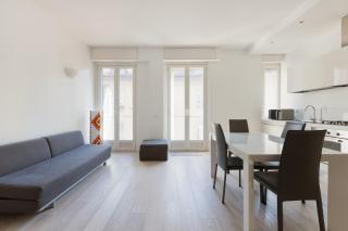 Navigli Modern Apartment with Balcony - Milan - 1