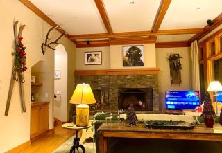 Luxury Villa at Stowe & Trapp with Exceptional Mountain Views & Resort Amenities - Stowe - 3