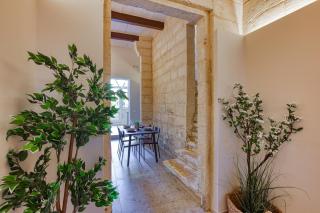 Beautifully Renovated 3BR Sliema Townhouse - Sliema - 1