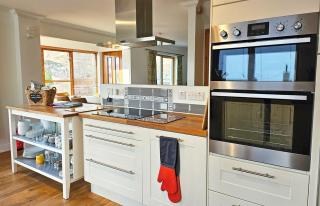 Lochside - 3