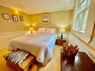 Unique Stay! Converted Church In Idyllic Location - 2