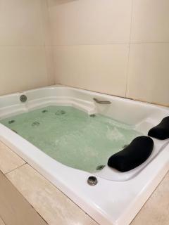 Pousada Lírios do Campo Hidromassagem - Sauna-Ar condicionado - Piscina - salão de jogos - 200 metros da praia Jabaquara Parcelamos 4 x sem juros - Paraty - 9