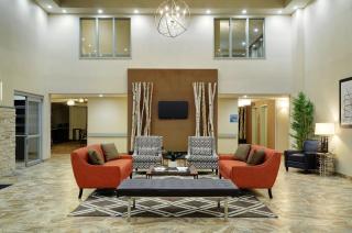 Pomeroy Inn and Suites Vermilion - Vermilion - 0