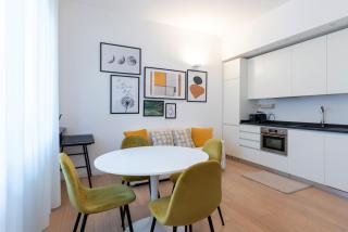 Navigli Porta Genova Suite Eleganza e Comfort nel Cuore di Milano - Milan - 0
