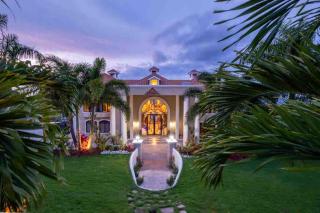 Villa Mimosa Jamaica Exclusive Luxury Stay- Resort Vibe - 1