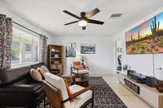 Desert Oasis Retreat Scottsdale Pet friendly - 9