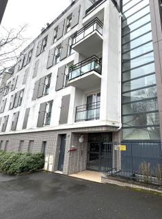 Massy Home, votre cocon à 2 pas du RER et de la gare TGV - Massy - 9