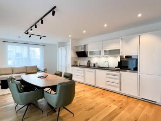 YUVA HOMES Germering - 100m2 - nahe München - 2 Bäder - Garten&Terrasse - S-Bahn - Germering - 4