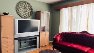 Private Rooms Close to NAIT Guest House For Men Only - 3