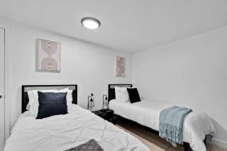 6 Bedroom Home w Pool - Ping pong & Outdoor Shower - Hollywood - 3