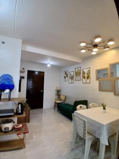 Minimalist Charm Cozy 2BR By Villahermia - Mandaue - 8