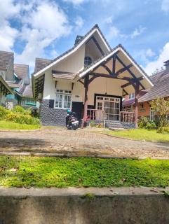 Villa puncak - Cikujang - 9
