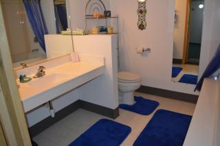 Bloomer Inn & Suites - 2