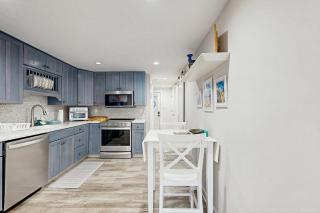 Town of Rehoboth Beach --- The Boxwood House - 21 Wilmington Ave #1E - Rehoboth Beach - 1