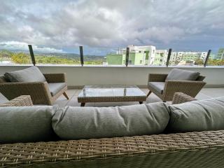 New Luxury Resort and Spa, golf views, open kitchen, large terrace and indoor pool - 9