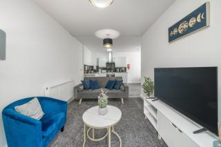 2BR Near Canning Town Stn Balcony Central Location - Londra - 5