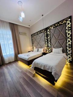 City inn Boutique Hotel - Bakoe - 1