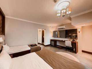 Ivy Sailing Resort Hotel - 4