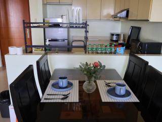Simple&Convience 1BR in BGC near hight street SM aura - Manila - 6