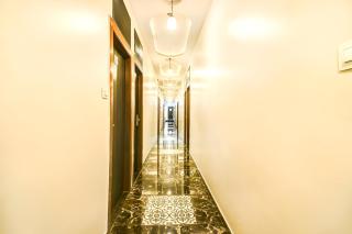 Glitz Hotels New Axis Internatinoal - Nr International Airport Mumbai - Mumbai - 8