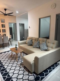 MelDy Guesthouse Alor Gajah - Kampong Jelatang - 1
