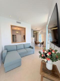 NEPTUNE AP4453 By Riviera Holiday Homes - 1