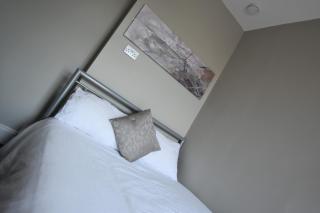 Dwell Living Central 5 Bd, Sleeps 10 - Sunderland - 1