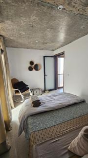 Serene Escape in Porto Madeira - 6