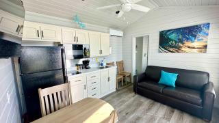 Pet & Family Friendly on the Bay - Bolivar Peninsula - 8