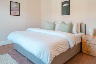 Spacious home 3 min from station - Londres - 9