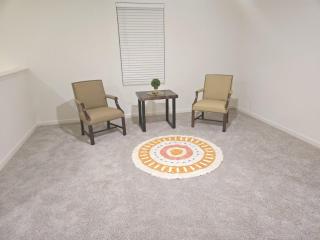 Luxury Suites 5-Bed Room 4-Bath - 9