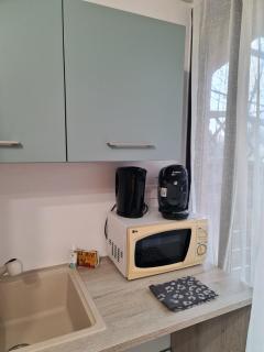 T2 Tout confort dans un cadre exceptionnel ! - Arles - 3