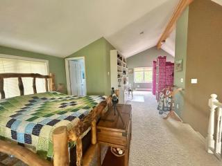 Warm Mountain Escape Secluded Peaceful Hot Tub - 8