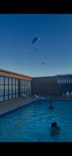 AP com prédio de frente para o mar e piscina na cobertura - Vila Velha - 7