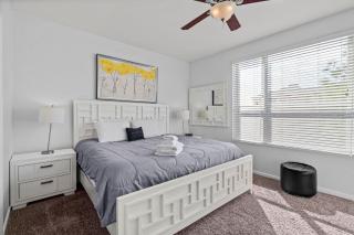 Comfortable 3BR Near Convention Center & Epic Park - 9
