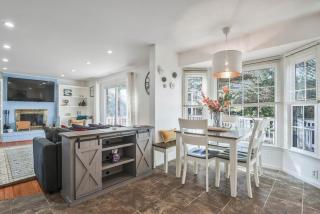 Dulles Luxury Movie Theater, Grill, Gazebo - 2