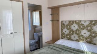 Privately Owned 2-bedroom Caravan at Camber Sands, 1 sofa bed, Private Parking, NO SMOKING NO PETS - Camber - 1