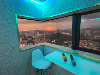 StarSuiteAC at Arte Cheras with Soundproof Karaoke, Billiard, Air-Hockey - Kuala Lumpur - 4
